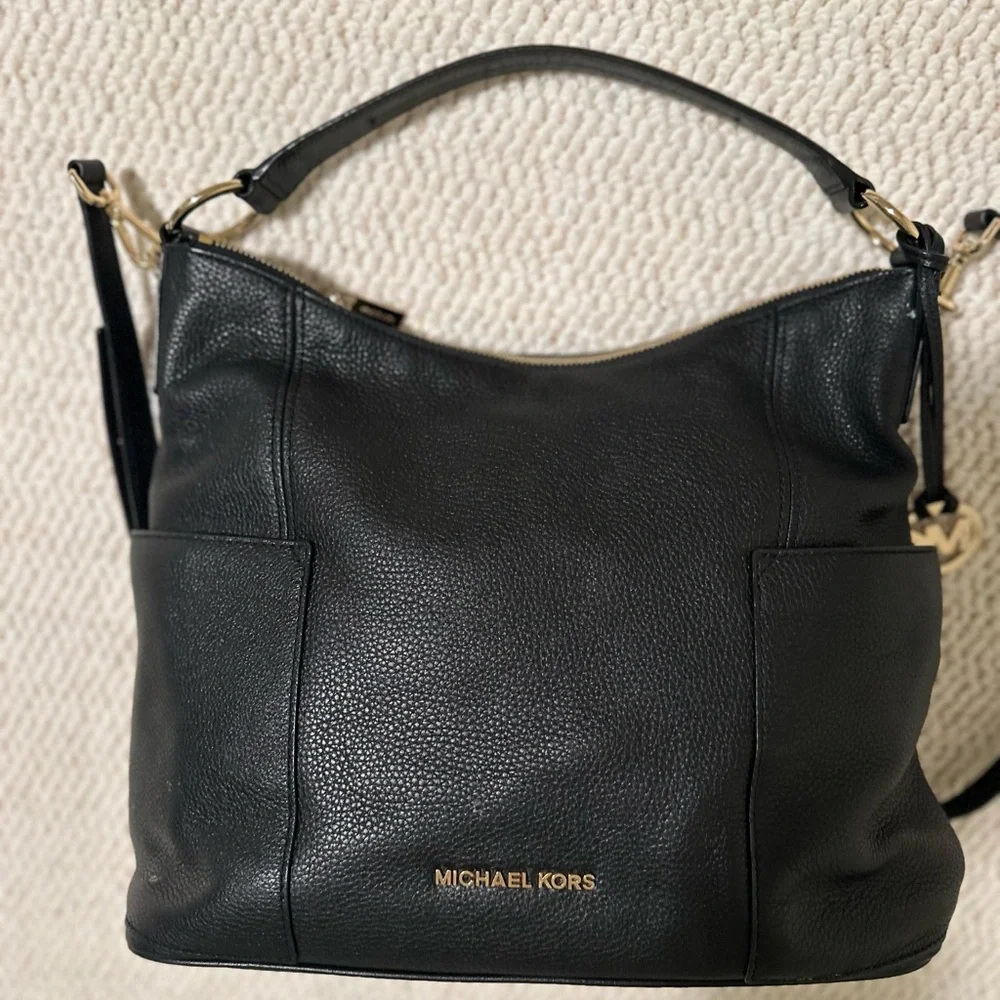 Michael Kors Black Leather Shoulder Bag - Picture 3 of 4